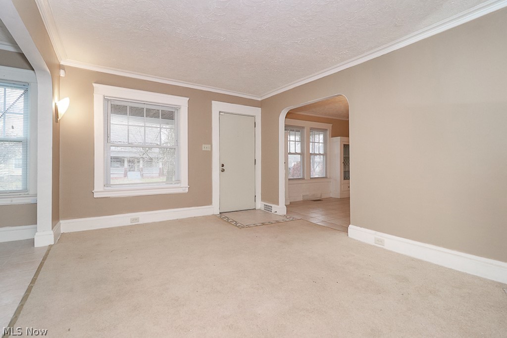 Charles A Posts Uplands - Residential