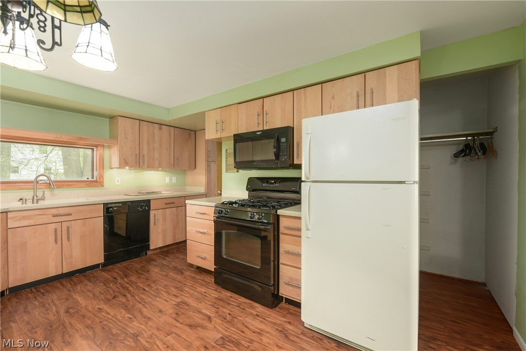 Manning & Campbell 08 - Residential