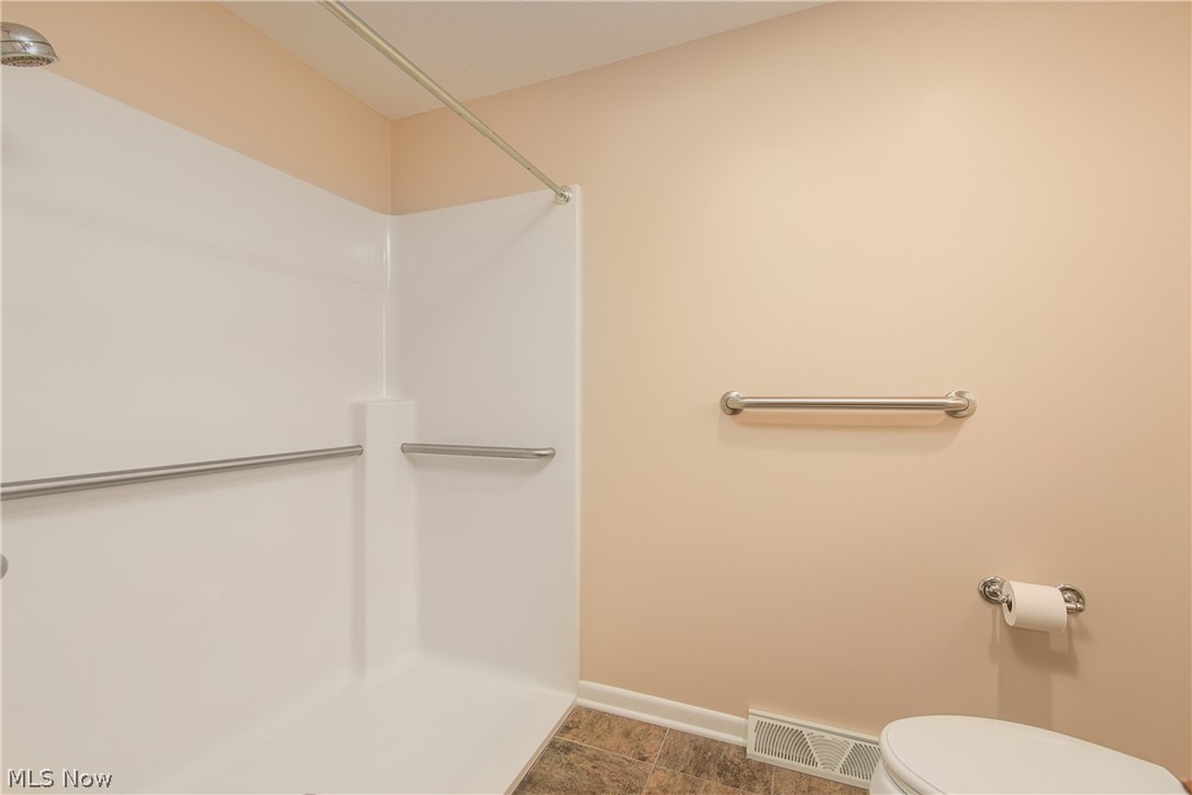 Manning & Campbell 08 - Residential