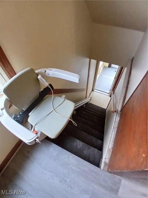 City/Youngstown - Residential Lease