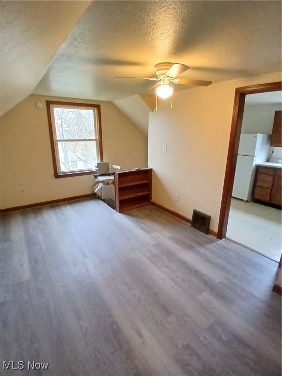 City/Youngstown - Residential Lease