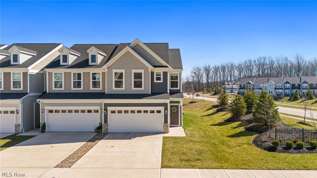 Photo of 795 N Parkside Drive, Westlake, OH 44145 (MLS # 5194214)