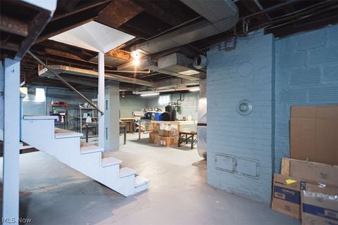 Tiny photo for 33 N Hartford Avenue, Youngstown, OH 44509 (MLS # 5196315)