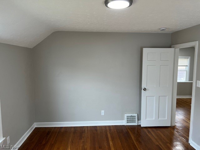 Shaker Lee - Residential