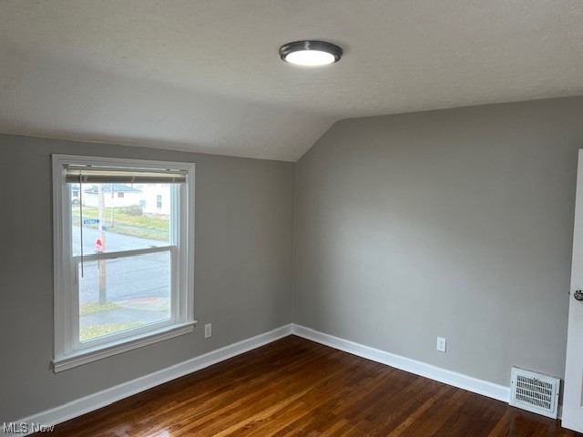 Shaker Lee - Residential