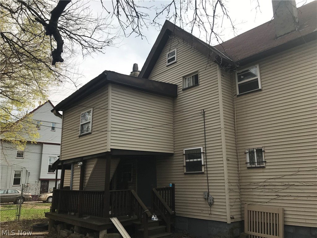 Bower & Bracks Sub - Residential Income