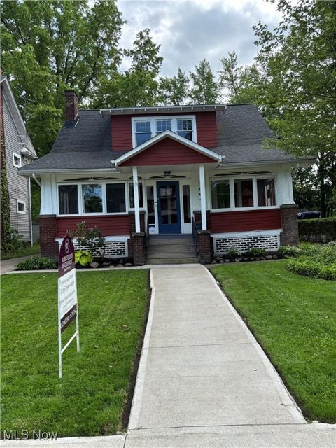 3004 Essex Road Cleveland Heights OH 44118