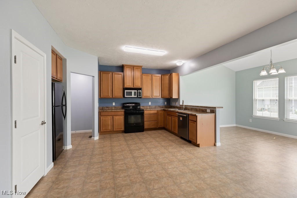 9114 Stonegate Circle