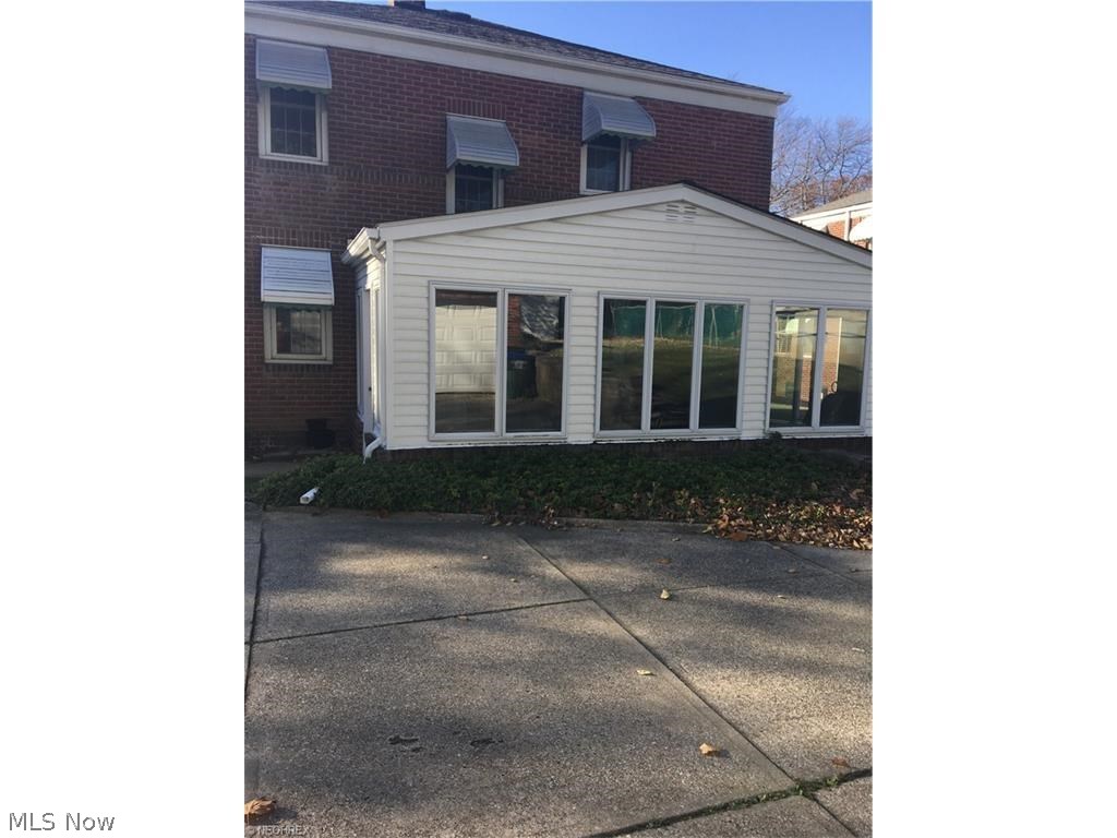 Duncan Heights - Residential Income