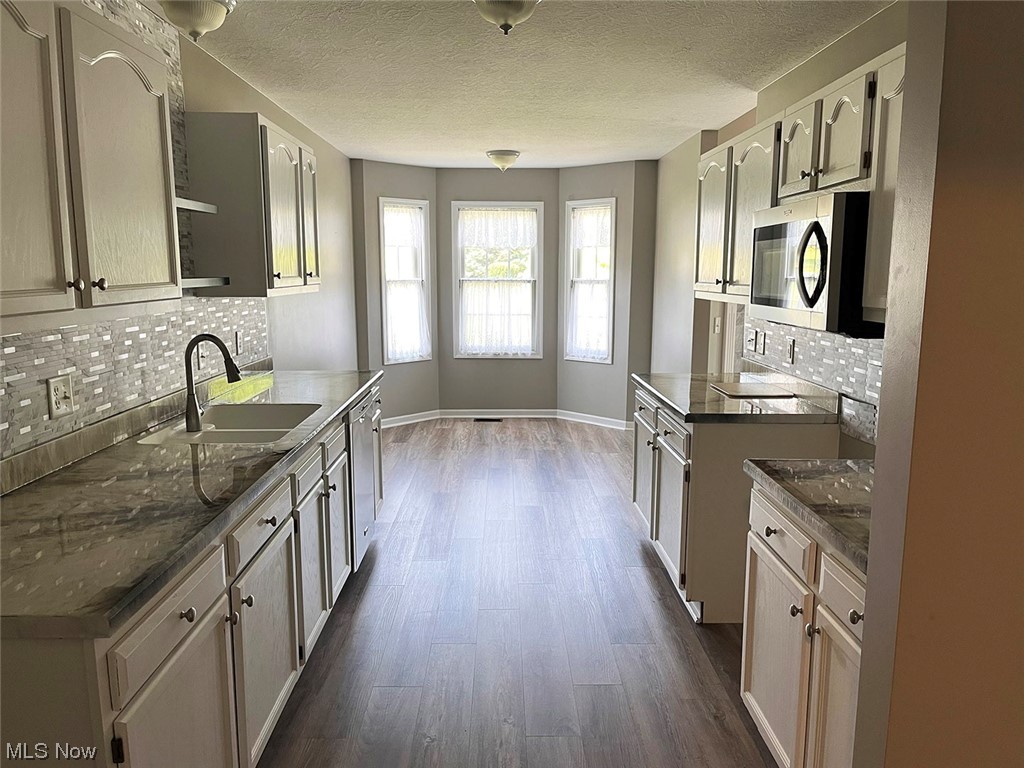 Central Commons Condo - Residential