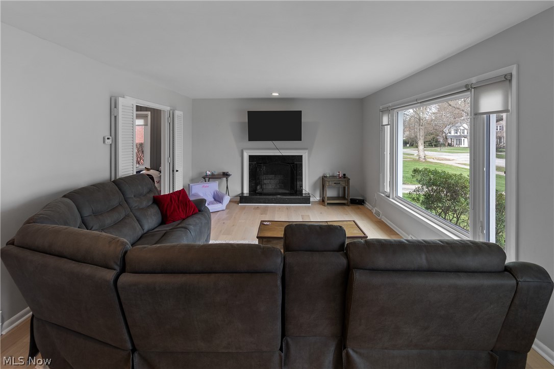 Van Sweringen Companys 130 - Residential