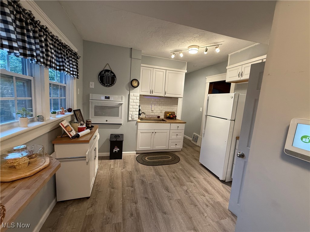 Hall Park - Residential