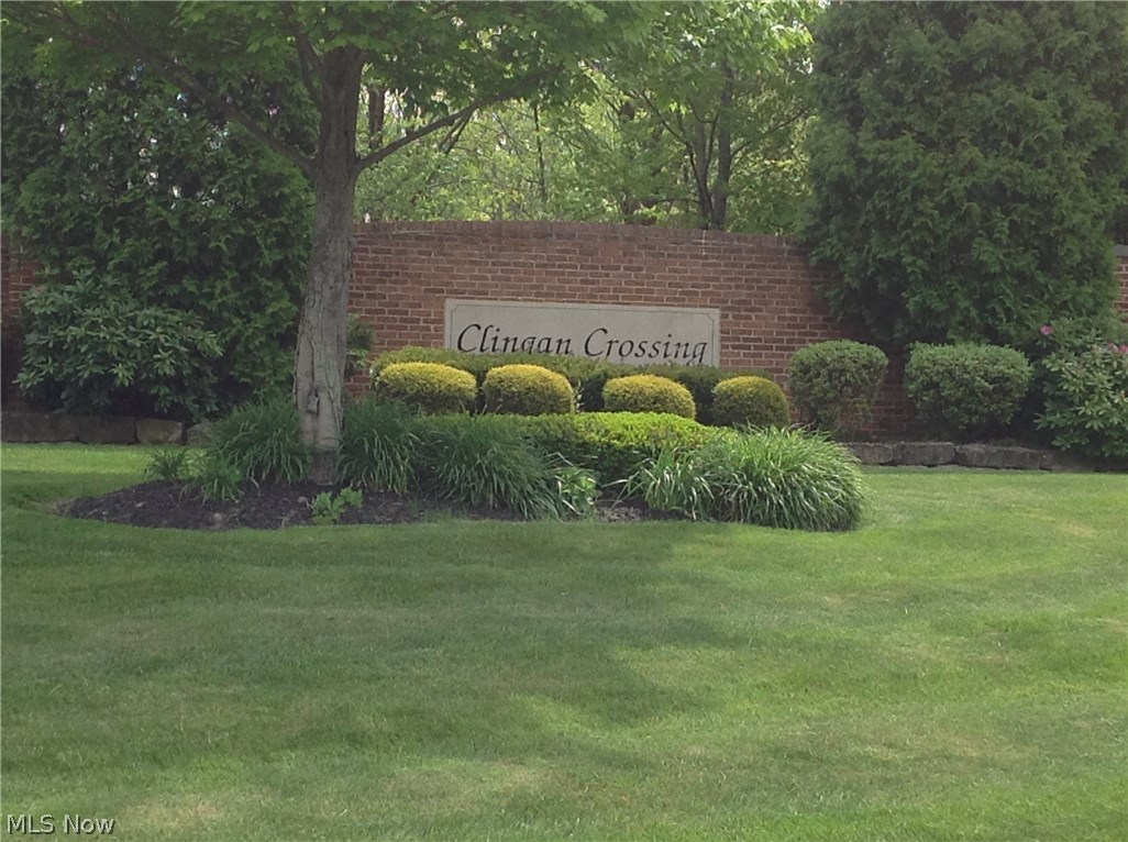 Clingan Xing Condo - Residential