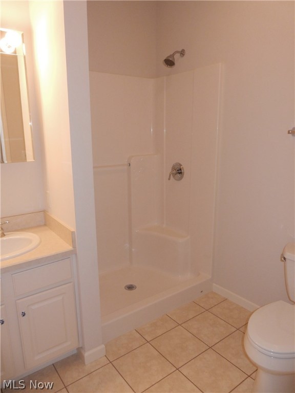 Clingan Xing Condo - Residential