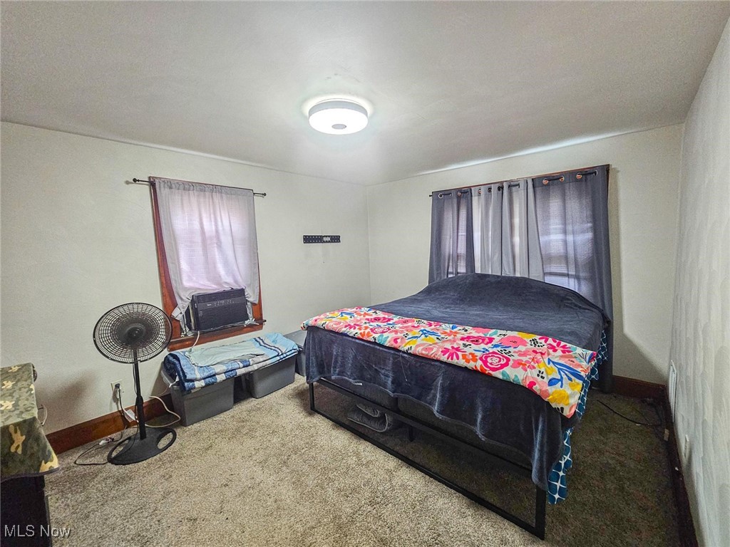 119 N Hartford Avenue, Youngstown, Ohio image 24