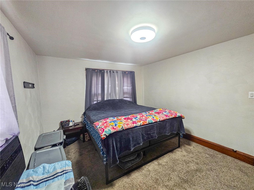 119 N Hartford Avenue, Youngstown, Ohio image 25