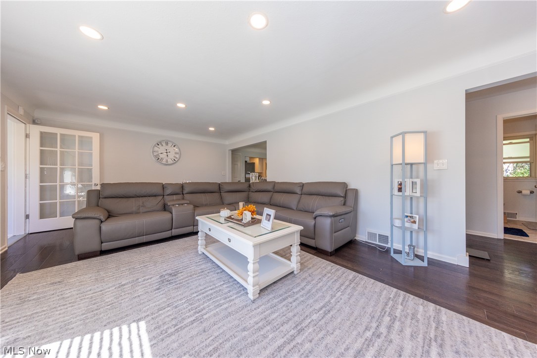 D Neros 09d - Residential