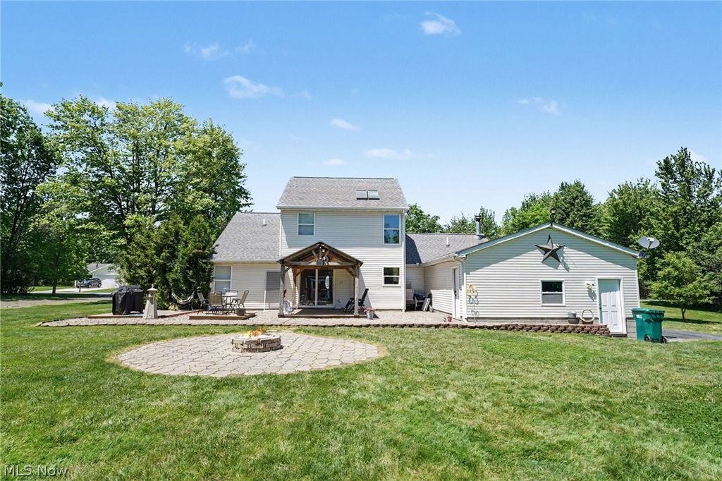 Photo of 62 Rockaway Drive, Roaming Shores, OH 44085 (MLS # 5214532)