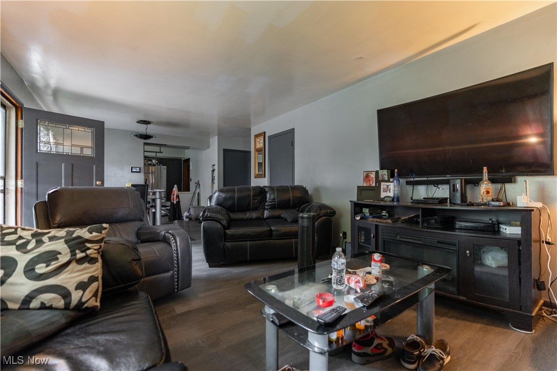 Nesmith Lake Heights - Residential