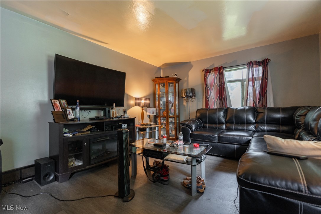 Nesmith Lake Heights - Residential