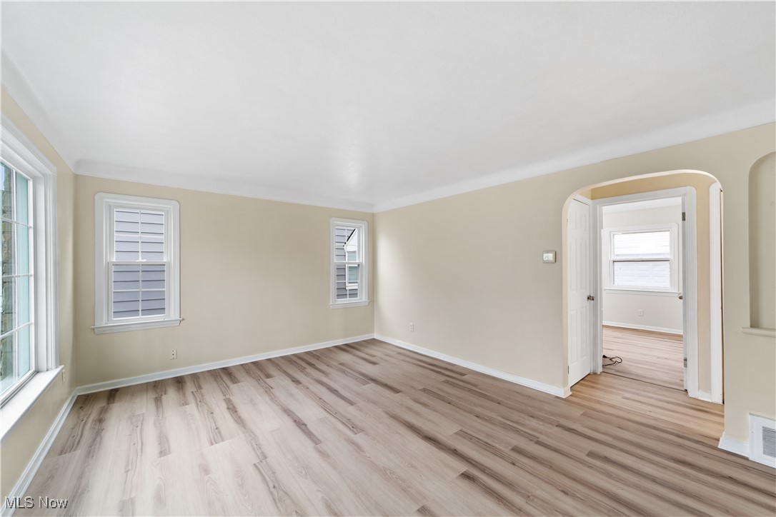 Mamie E Wright - Residential