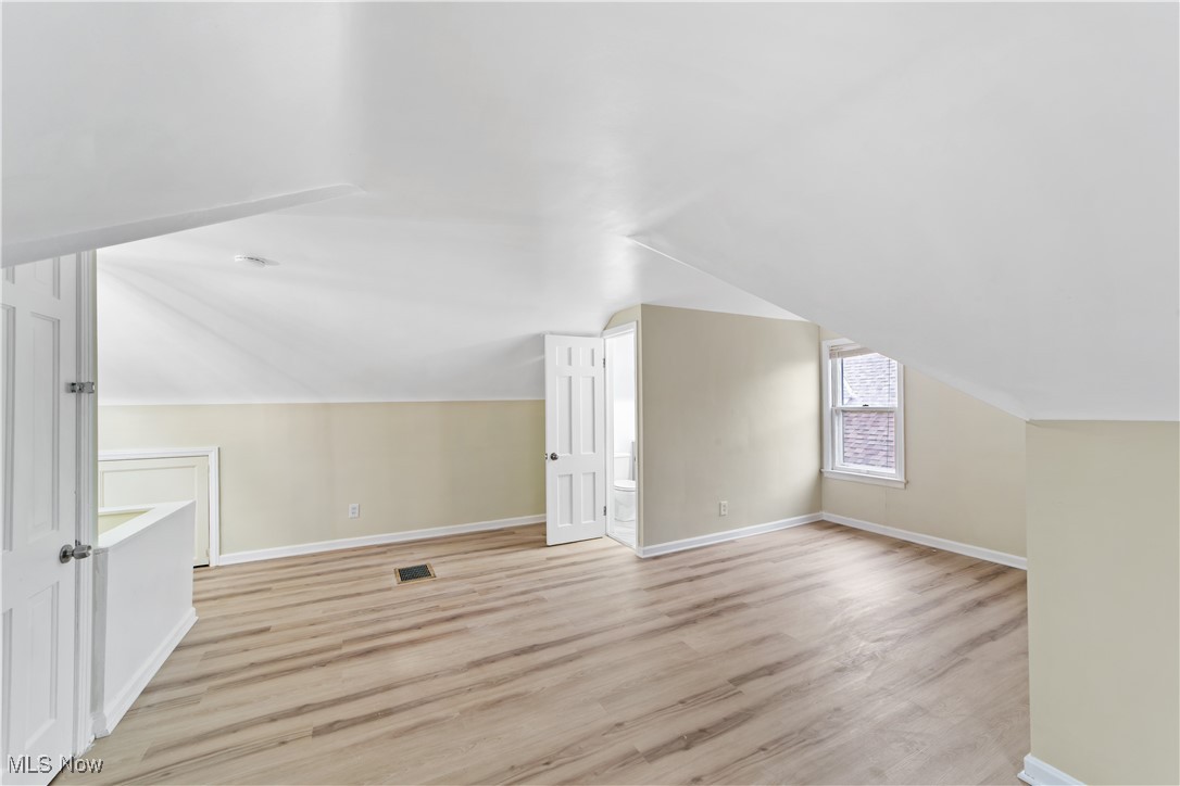 Mamie E Wright - Residential