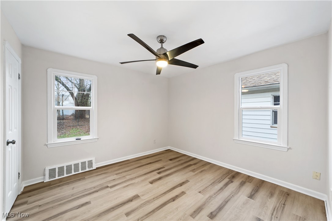 Mamie E Wright - Residential