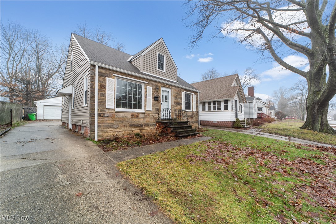 Mamie E Wright - Residential