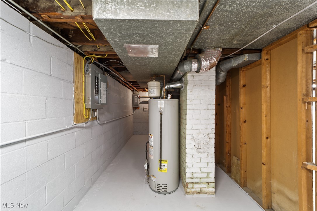 Mamie E Wright - Residential