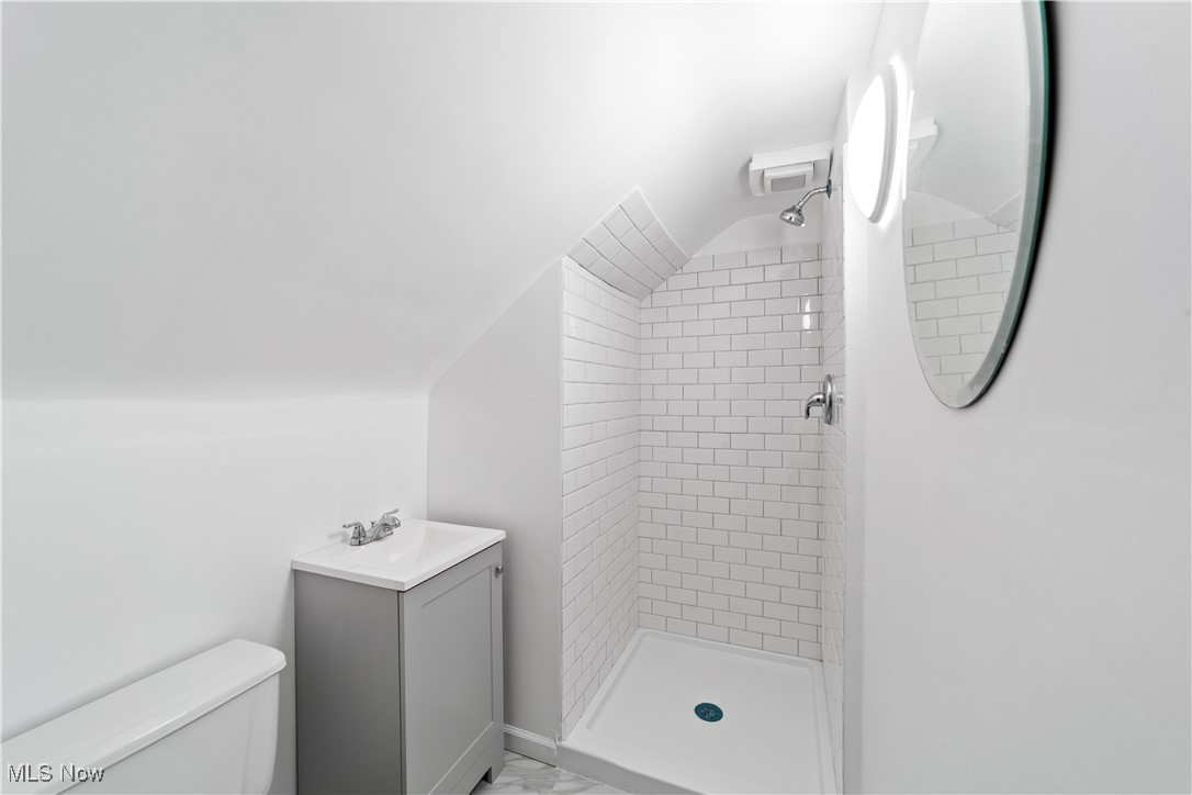 Mamie E Wright - Residential