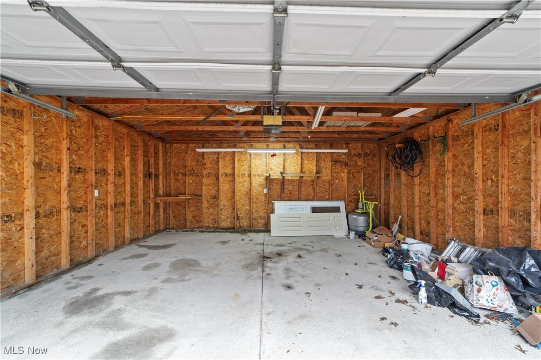 Mamie E Wright - Residential