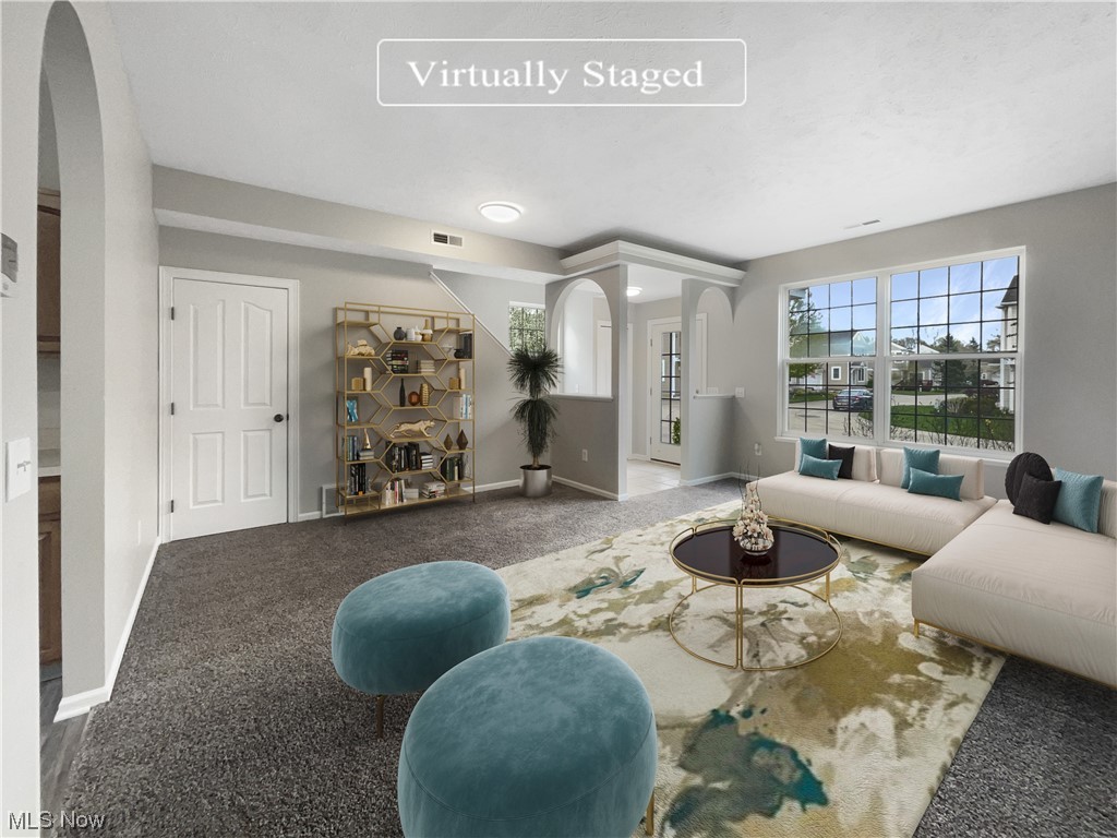 Falls Pointe Clstrs Ph 01-B3-B - Residential