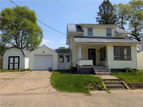 Photo for 630 N Lincoln Court