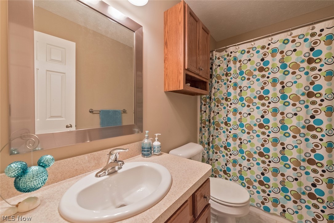 Stonebridge Condos Ph 03 - Residential