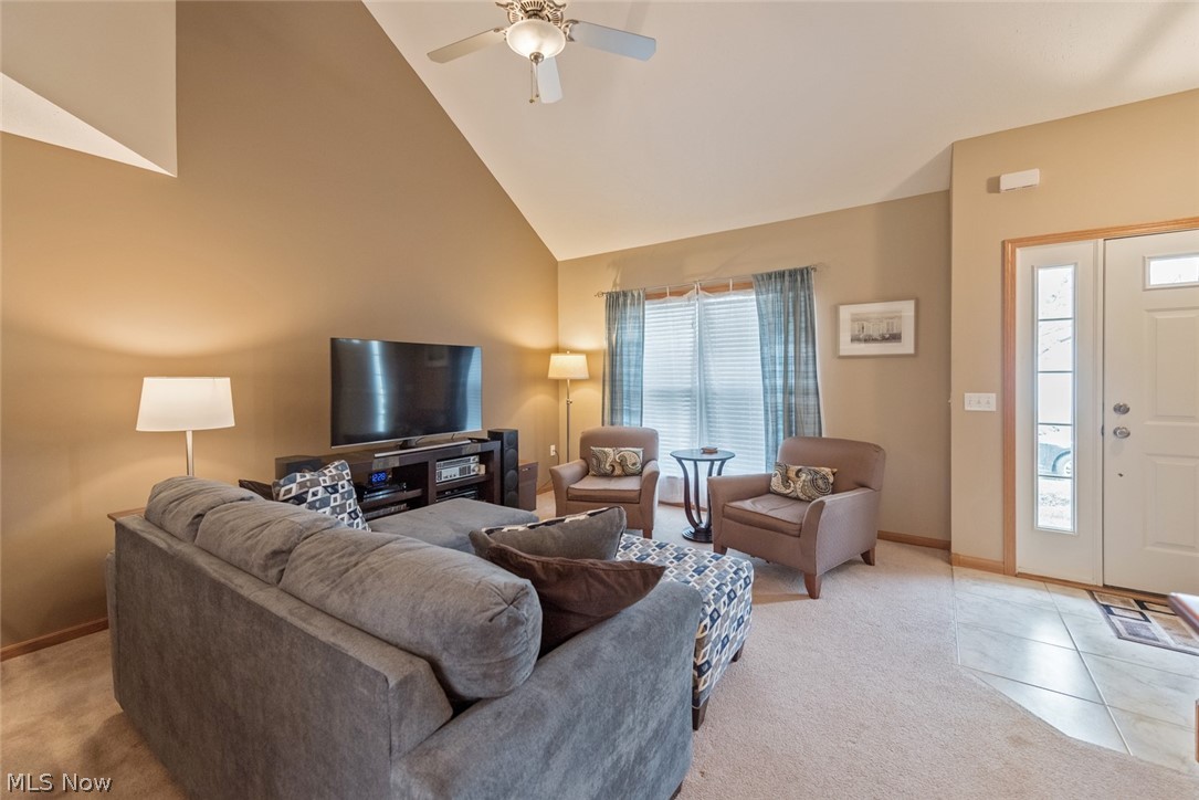 Stonebridge Condos Ph 03 - Residential