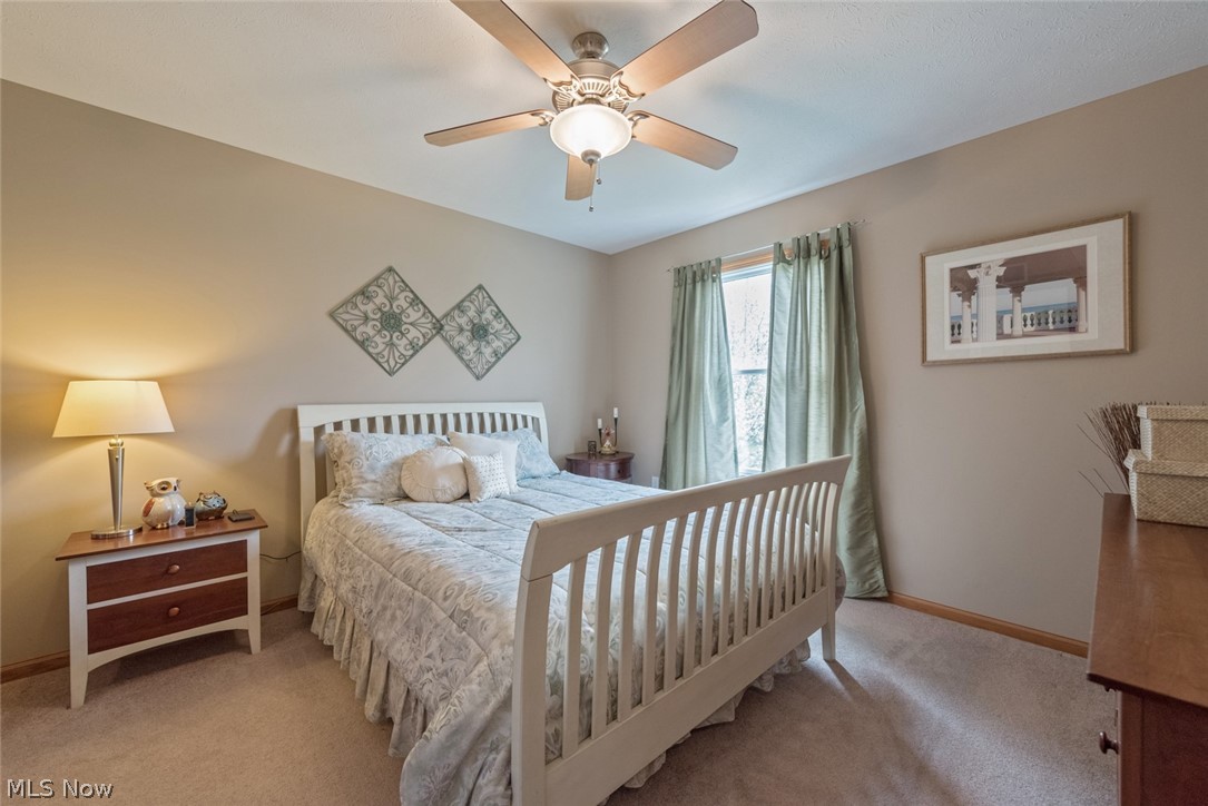 Stonebridge Condos Ph 03 - Residential