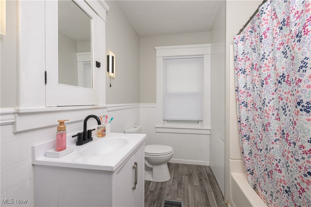 453 2nd Street, New Philadelphia, Ohio image 23