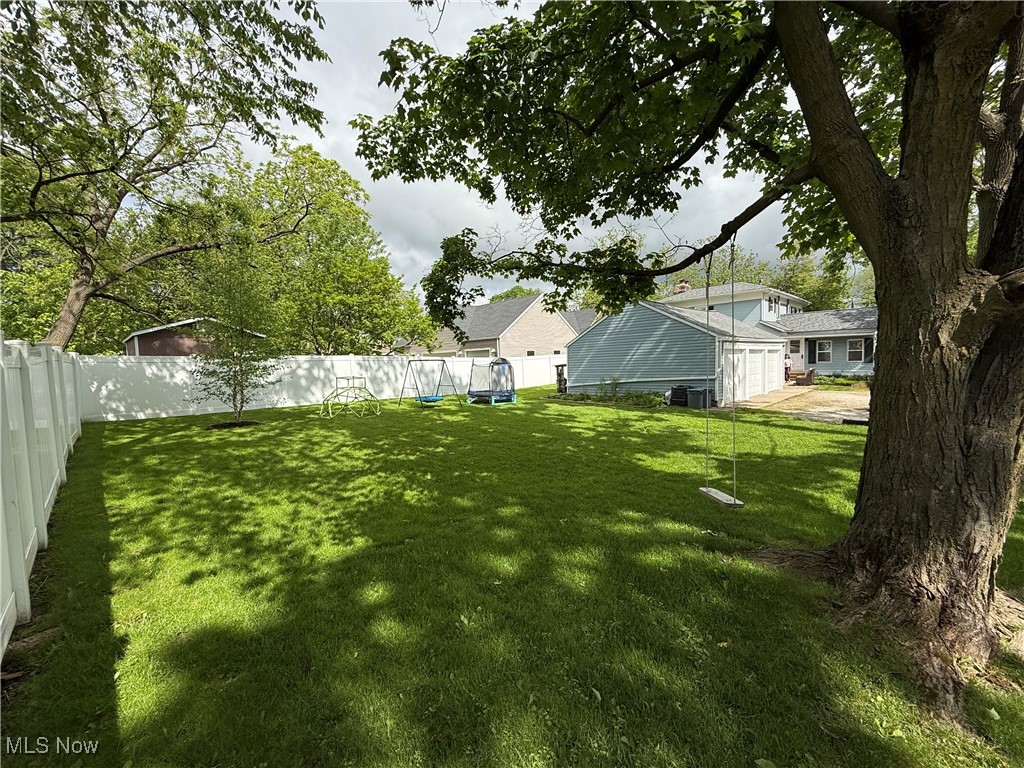 536 E Liberty Street, Medina, Ohio image 9