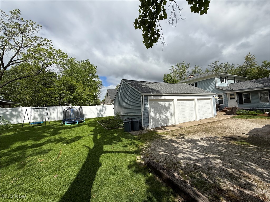 536 E Liberty Street, Medina, Ohio image 7
