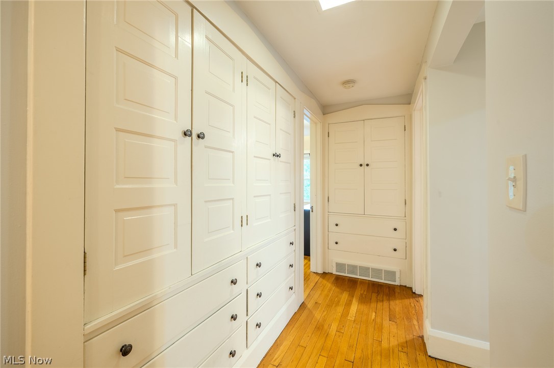 Reindeer Condo - Residential