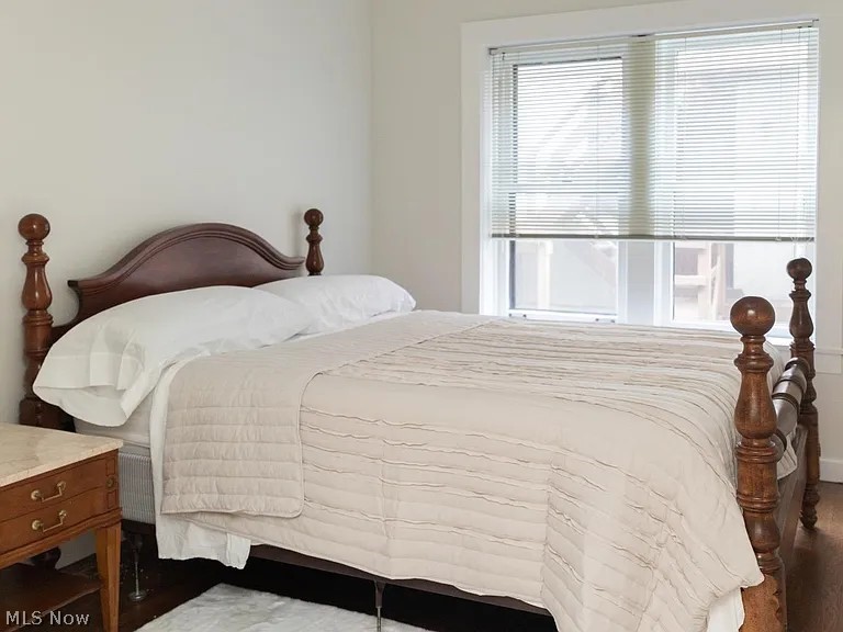 Reindeer Condo - Residential