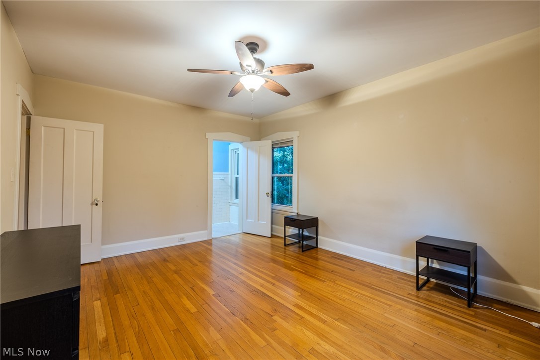 Reindeer Condo - Residential