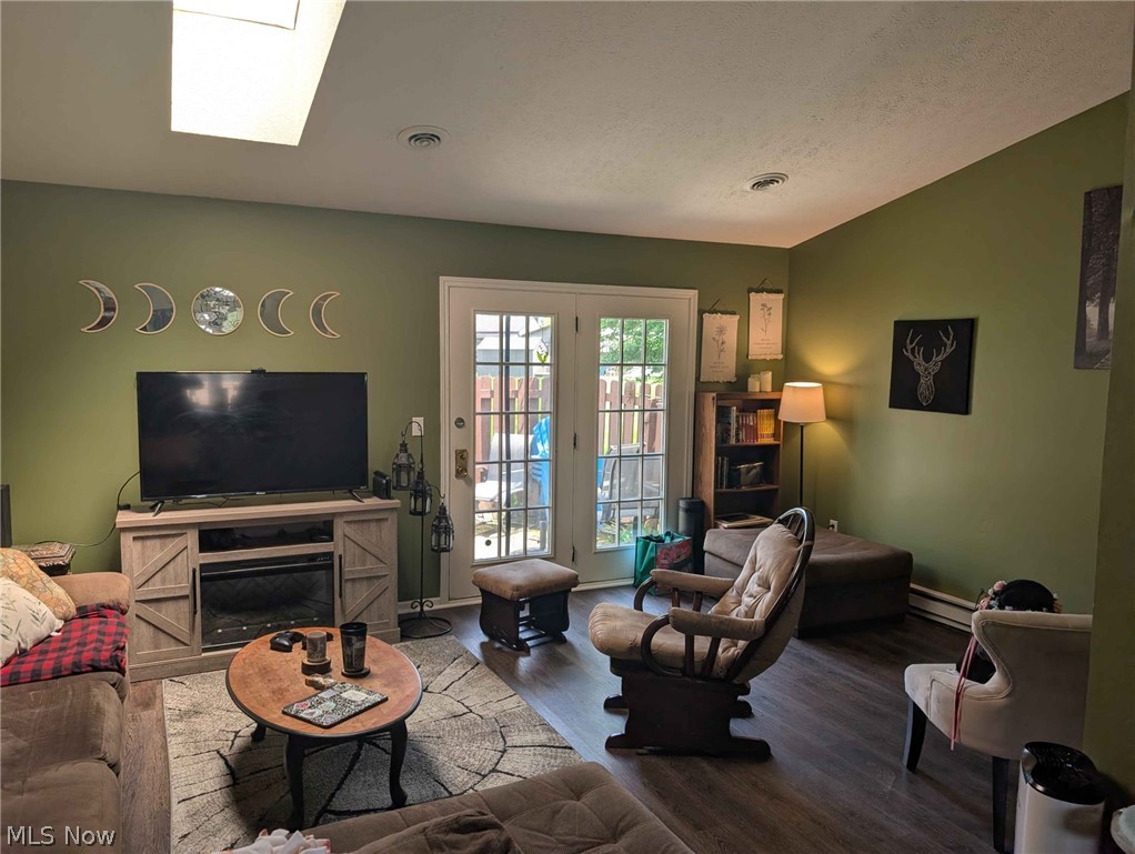 5279 Creekside Boulevard P-12