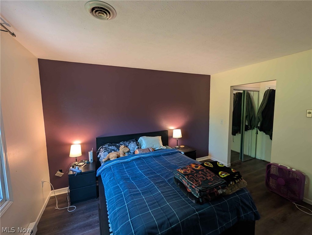 Creekside Vill - Residential