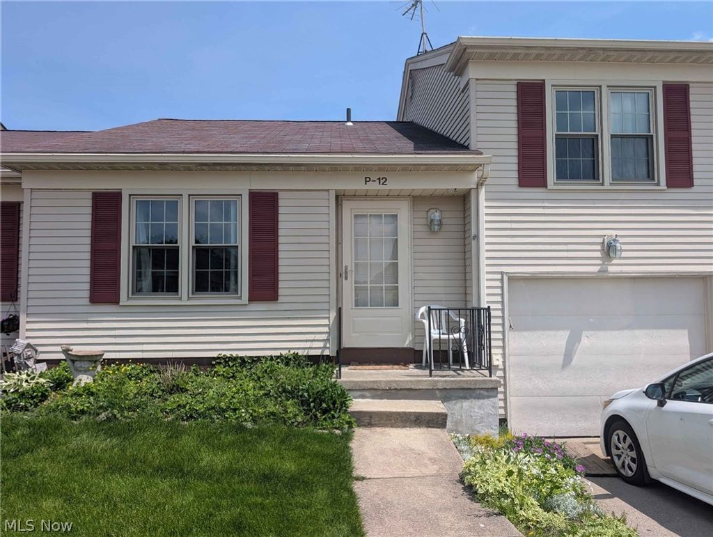 Photo of 5279 Creekside Boulevard #P-12, Brunswick Hills, OH 44212 (MLS # 5210863)