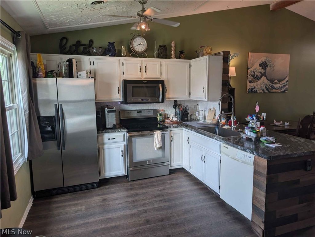 Photo of 5279 Creekside Boulevard #P-12, Brunswick Hills, OH 44212 (MLS # 5210863)