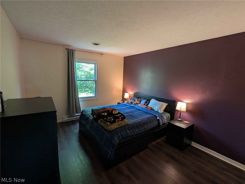 Creekside Vill - Residential