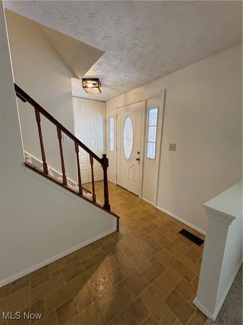 Tiny photo for 6884 Slippery Rock Drive, Austintown, OH 44406 (MLS # 5179594)