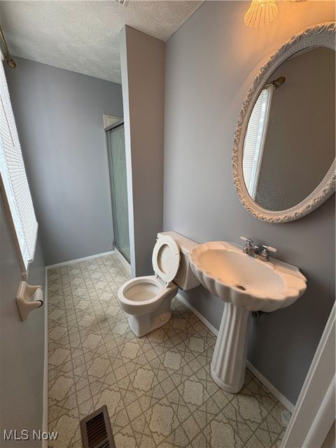 Tiny photo for 6884 Slippery Rock Drive, Austintown, OH 44406 (MLS # 5179594)