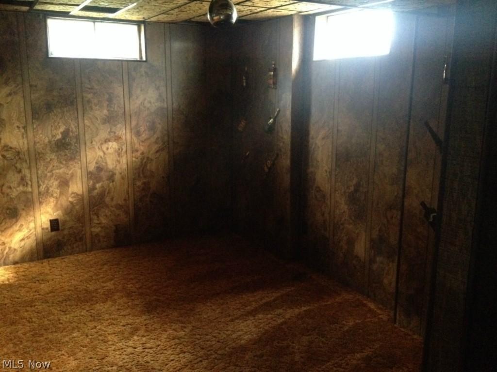 Cresthaven 05 - Residential